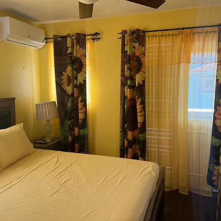 Stunning 2 Bedroom House At Point Village Negril Extérieur photo